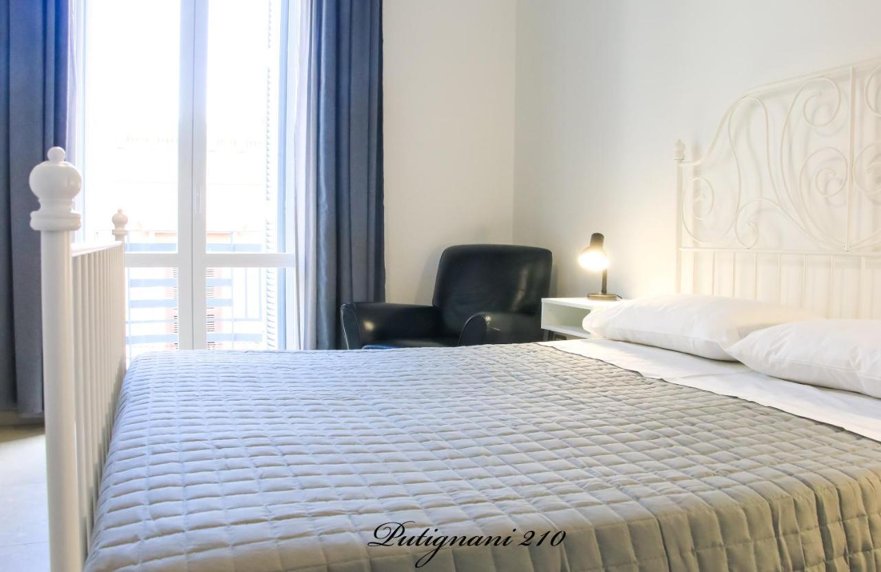 Putignani 210 Apartment Бари Екстериор снимка