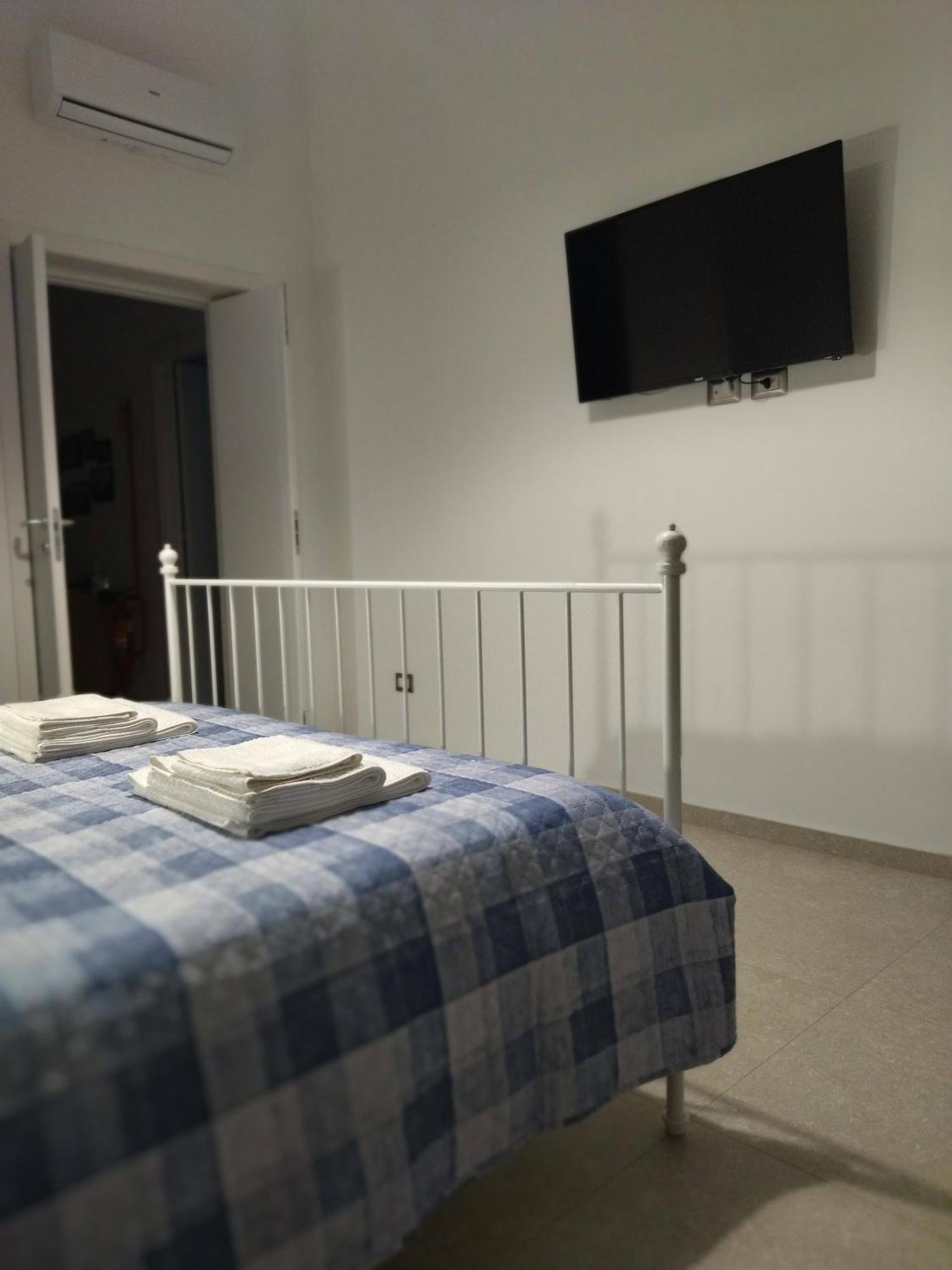 Putignani 210 Apartment Бари Екстериор снимка